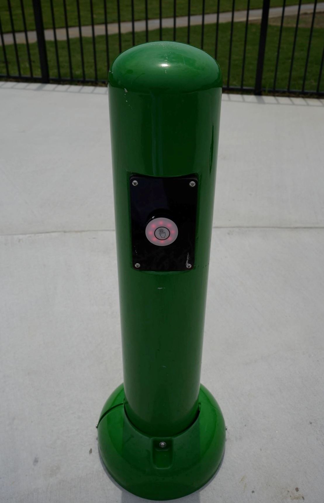 Splash pad activation button